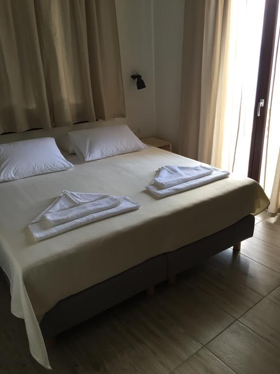 Amalthia Luxury Studios Naxos City Exterior foto